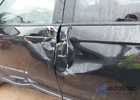 2024 Jeep Grand Cherokee Limited 4X4 z USA, uszkodzony, nr VIN 1C4RJHBG9R8946948